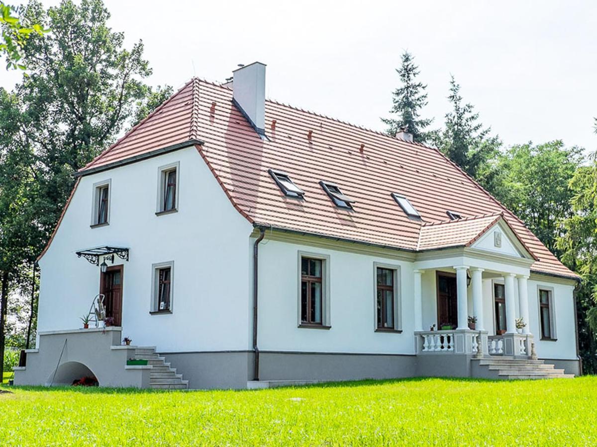 Dwor Gogolewo Nad Warta Bed & Breakfast Ksiaz Wielkopolski Ngoại thất bức ảnh